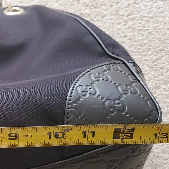 AUTHENTIC GUCCI BAG - Picture 14 of 16